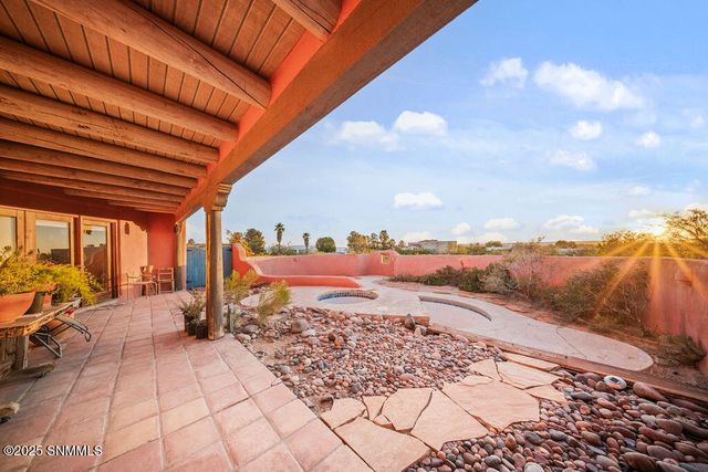 4445 Echo Canyon Road, Las Cruces, NM 88011