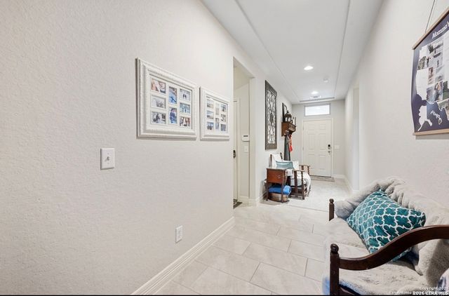 3602 High Cloud Dr, New Braunfels, TX 78130