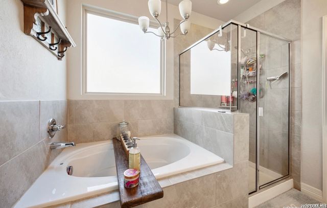 3602 High Cloud Dr, New Braunfels, TX 78130