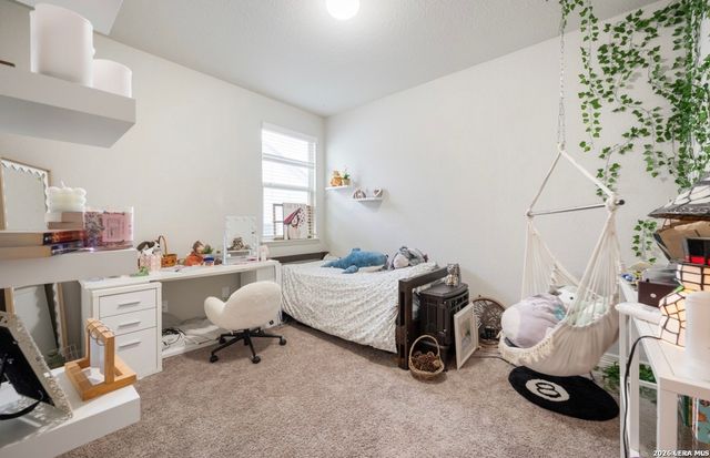 3602 High Cloud Dr, New Braunfels, TX 78130