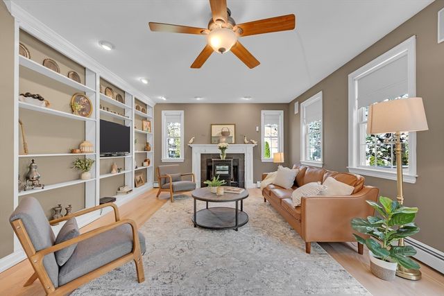 93 Haggerty Rd, Charlton, MA 01507
