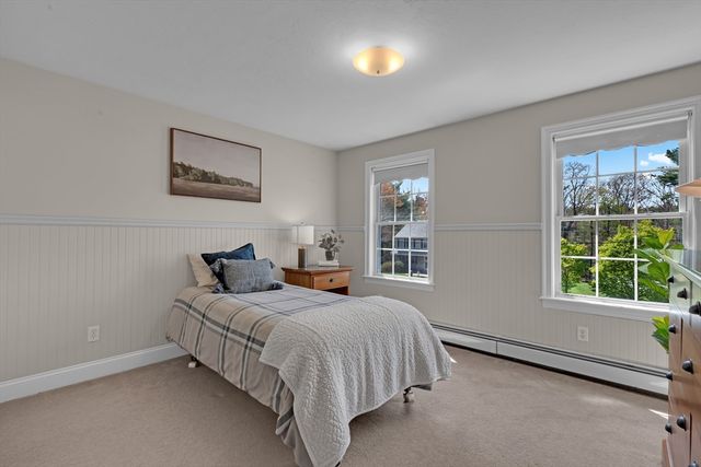 93 Haggerty Rd, Charlton, MA 01507