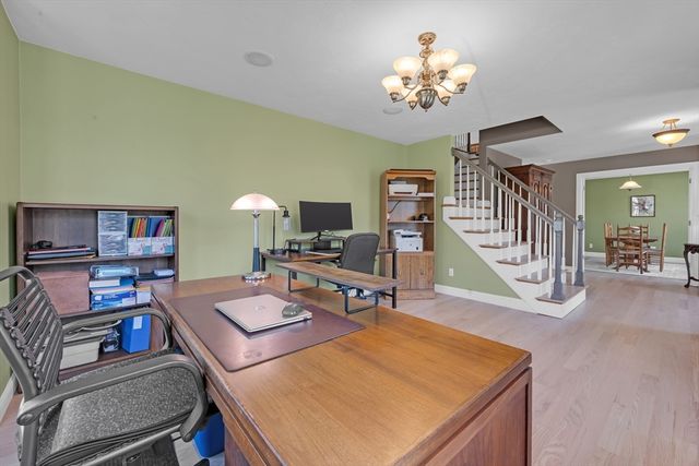 93 Haggerty Rd, Charlton, MA 01507
