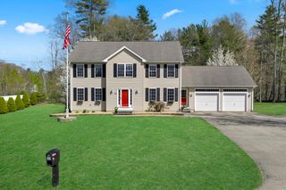 93 Haggerty Rd, Charlton, MA 01507