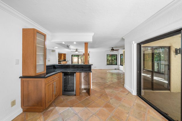 16 Via Lago, Boynton Beach, FL 33435