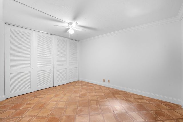 16 Via Lago, Boynton Beach, FL 33435