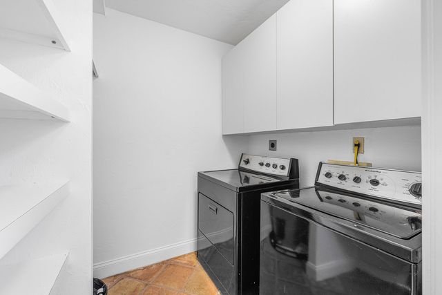 16 Via Lago, Boynton Beach, FL 33435