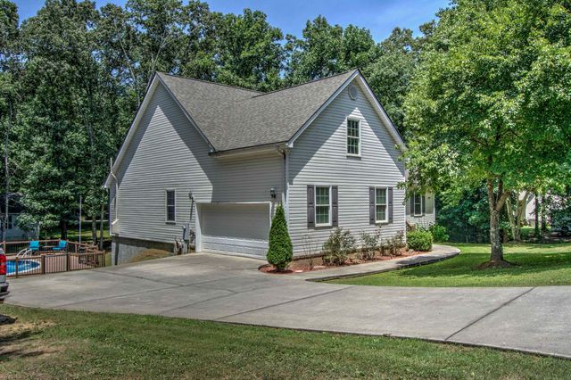 2800 Back Valley Road, Trenton, GA 30752