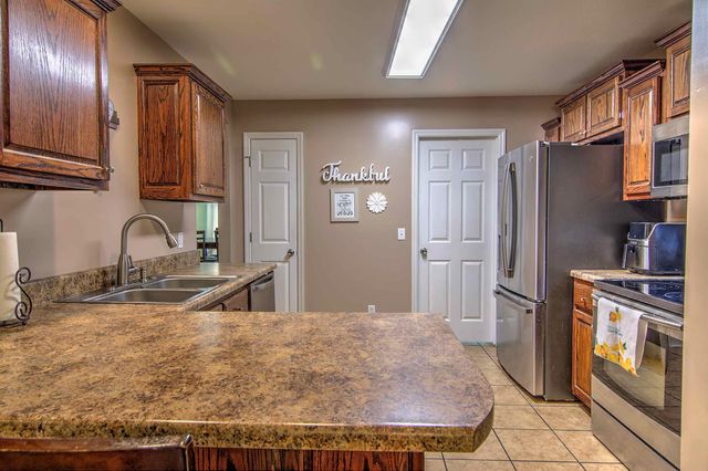 2800 Back Valley Road, Trenton, GA 30752