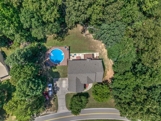 2800 Back Valley Road, Trenton, GA 30752