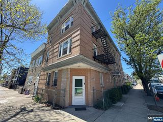 111 Mallory Avenue 7, Jersey City, NJ 07304