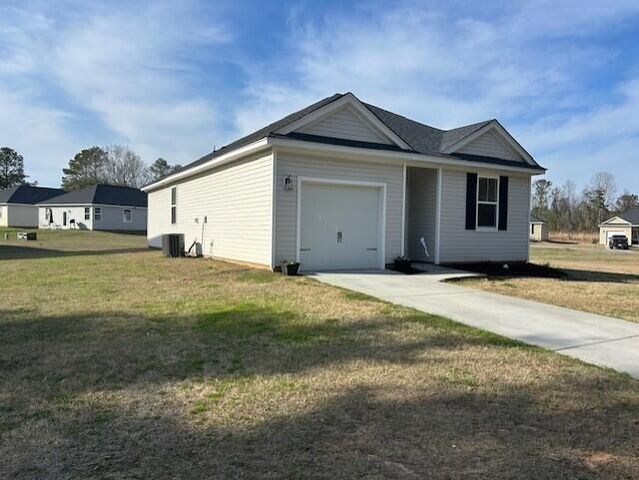 1217 Warrens Way, Manning, SC 29102