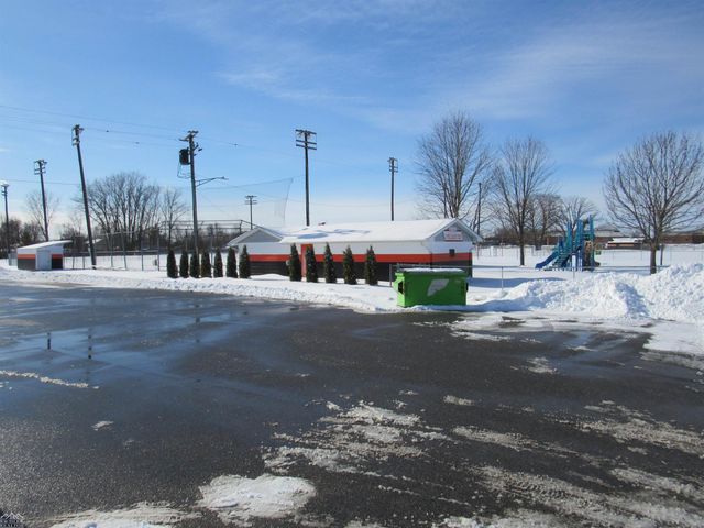 523 Ward Street, Marine City, MI 48039