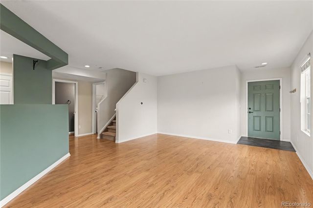 8090 S Kittredge Court, Englewood, CO 80112