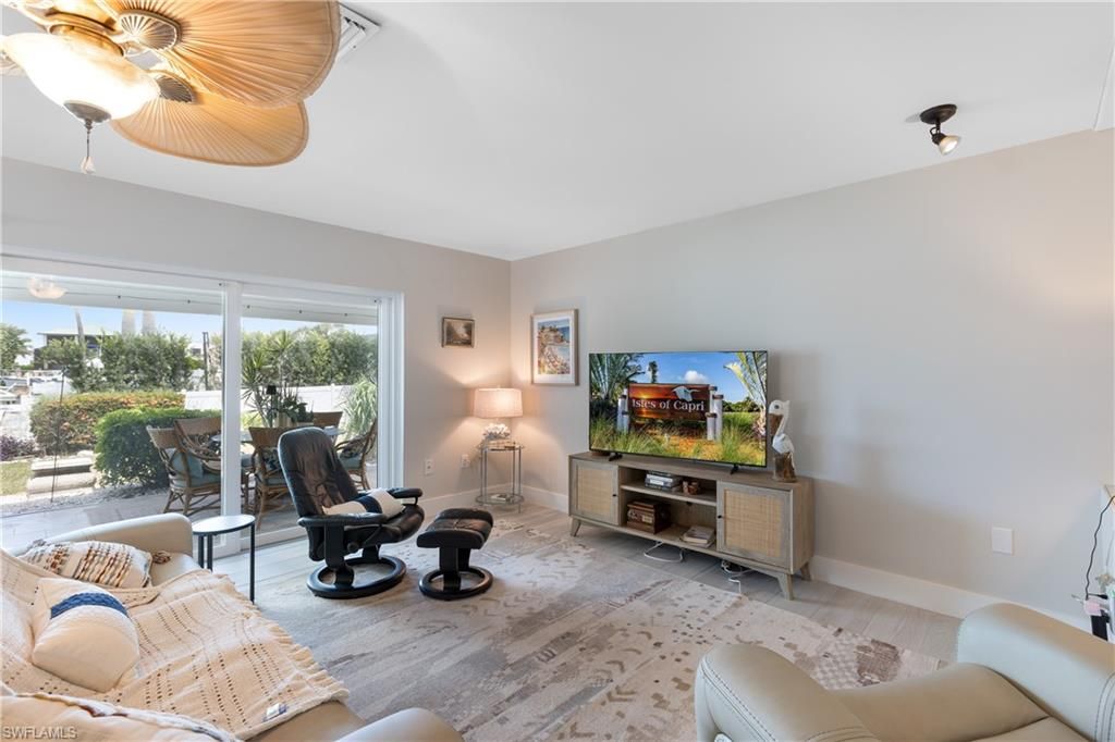 105 Jamaica DR, NAPLES, FL 34113 — photo 4