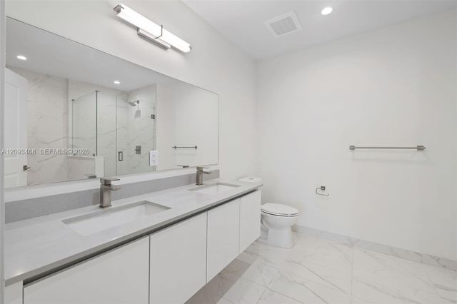 101 Diplomat Parkway 1104, Hallandale Beach, FL 33009