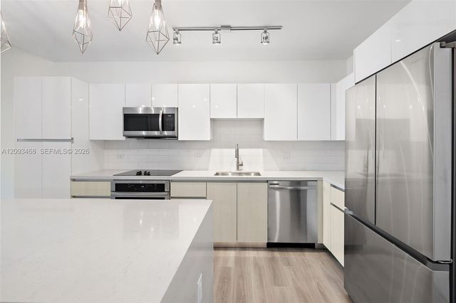 101 Diplomat Parkway 1104, Hallandale Beach, FL 33009
