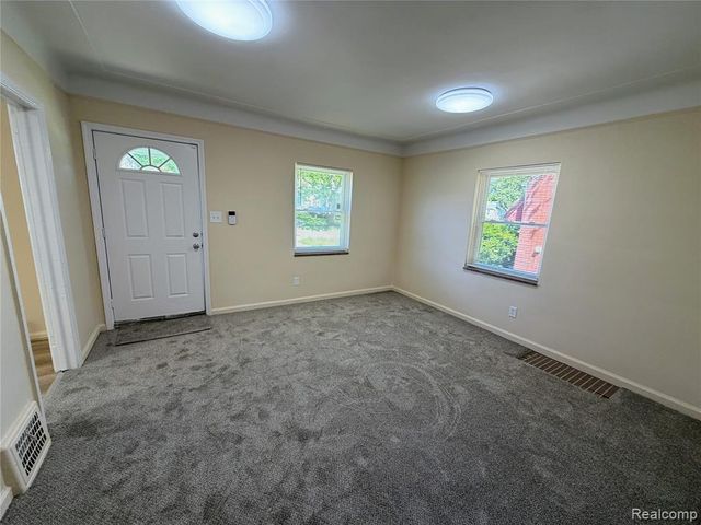 12892 Faust Avenue, Detroit, MI 48223