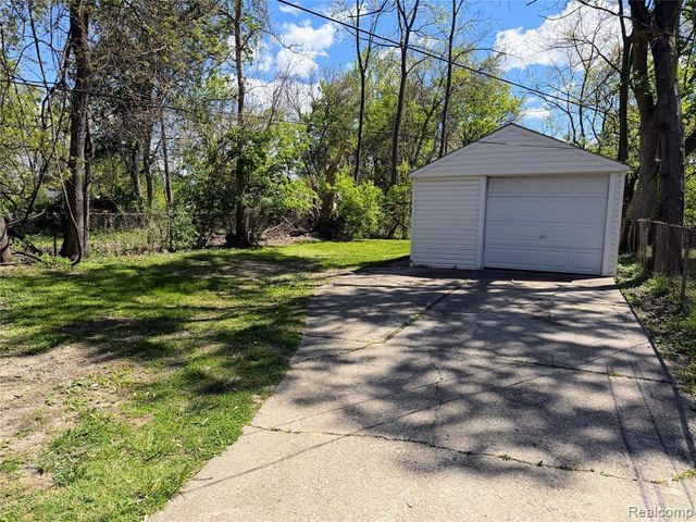 12892 Faust Avenue, Detroit, MI 48223