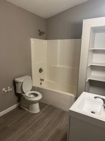 9451 Gonzales Drive, Dallas, TX 75227