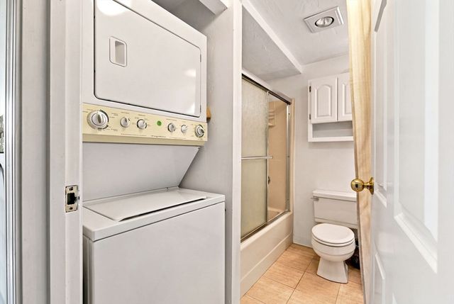 100 Cove Way 902, Quincy, MA 02169