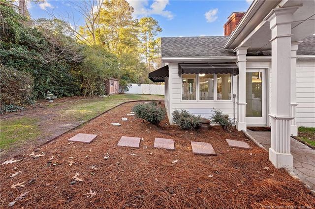 2527 Huntington Road, Fayetteville, NC 28303