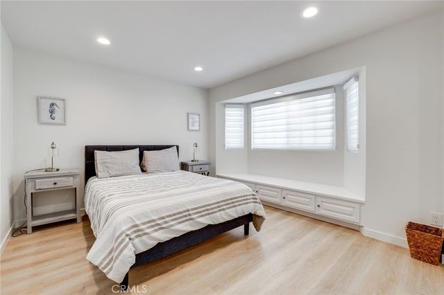 118 18th Street, Huntington Beach, CA 92648