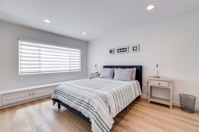 118 18th Street, Huntington Beach, CA 92648