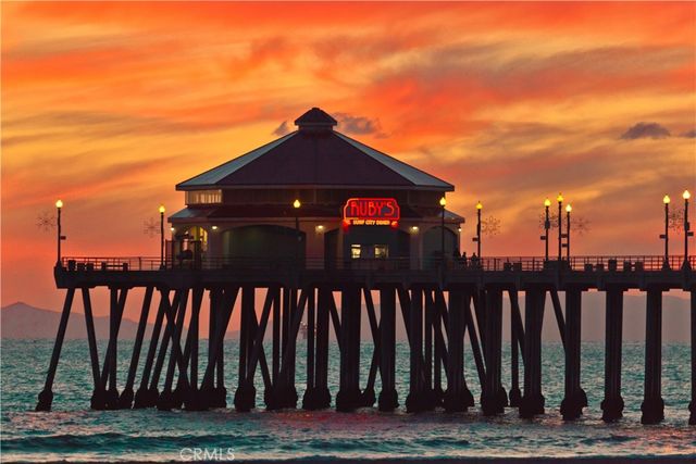 118 18th Street, Huntington Beach, CA 92648