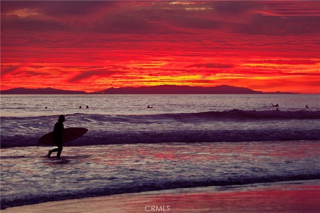 118 18th Street, Huntington Beach, CA 92648