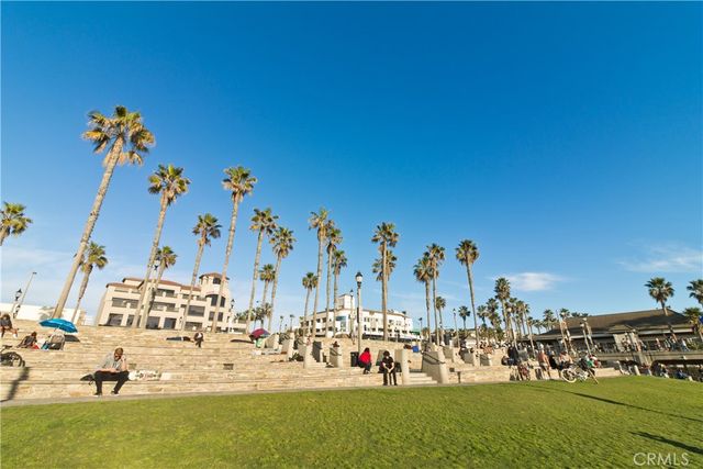 118 18th Street, Huntington Beach, CA 92648