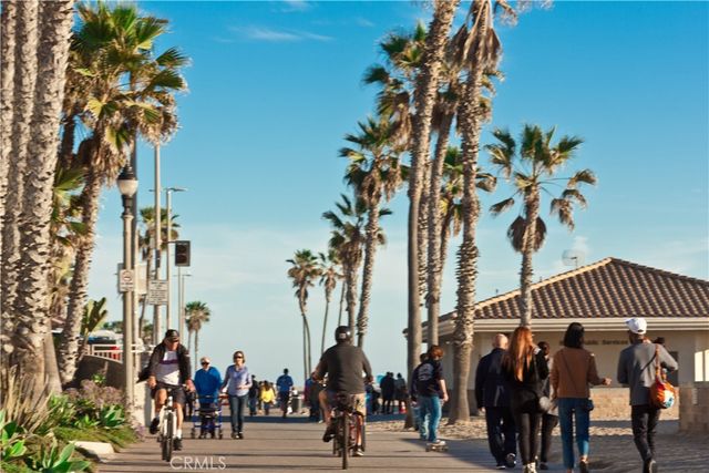 118 18th Street, Huntington Beach, CA 92648