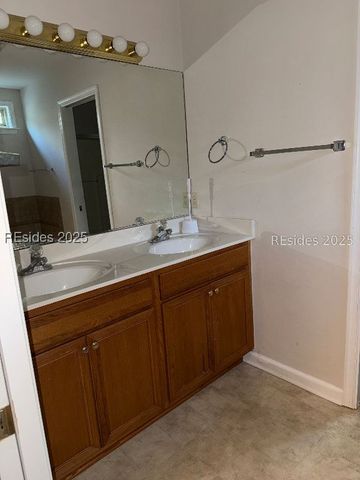 246 Ceasar Pl, Hilton Head Island, SC 29926