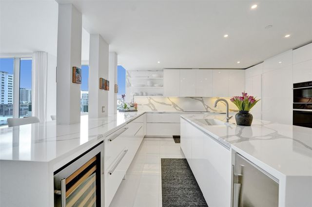 920 Intracoastal Drive 503, Fort Lauderdale, FL 33304