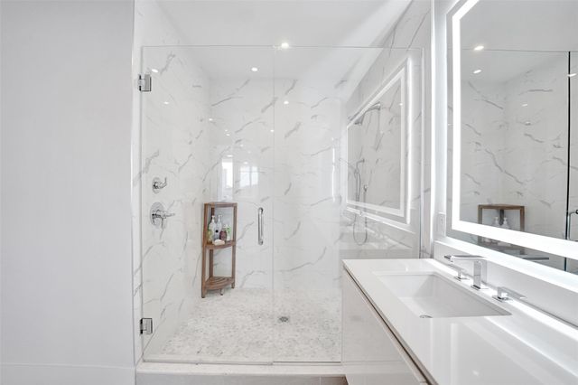 920 Intracoastal Drive 503, Fort Lauderdale, FL 33304