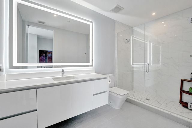 920 Intracoastal Drive 503, Fort Lauderdale, FL 33304