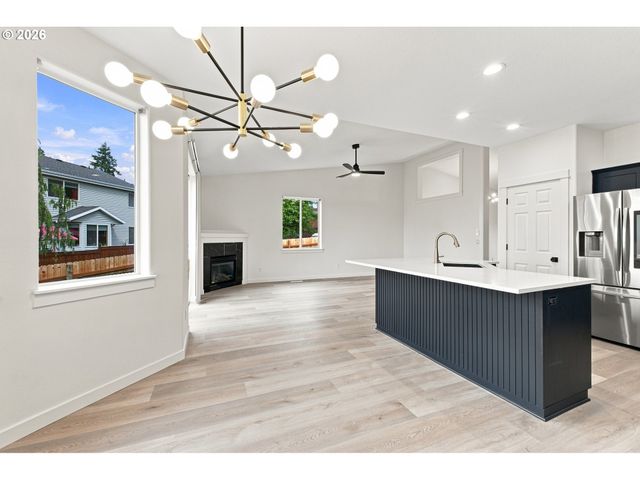 14121 Sw TEWKESBURY Dr, Portland, OR 97224