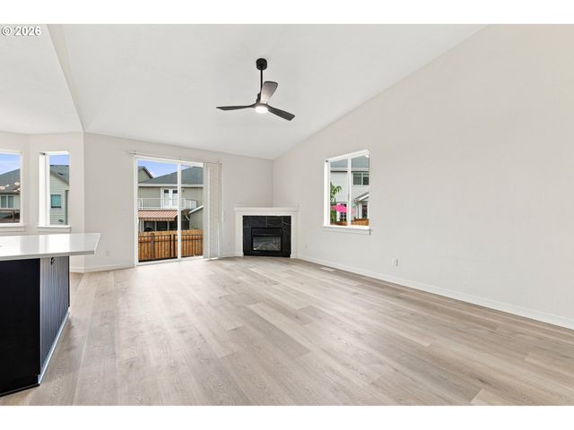 14121 Sw TEWKESBURY Dr, Portland, OR 97224