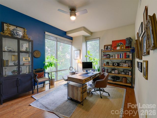 701 Royal Court 306, Charlotte, NC 28202