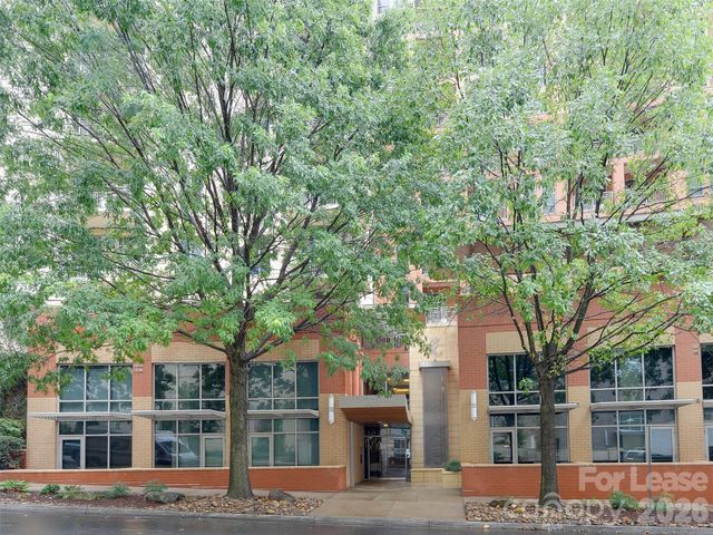 701 Royal Court 306, Charlotte, NC 28202