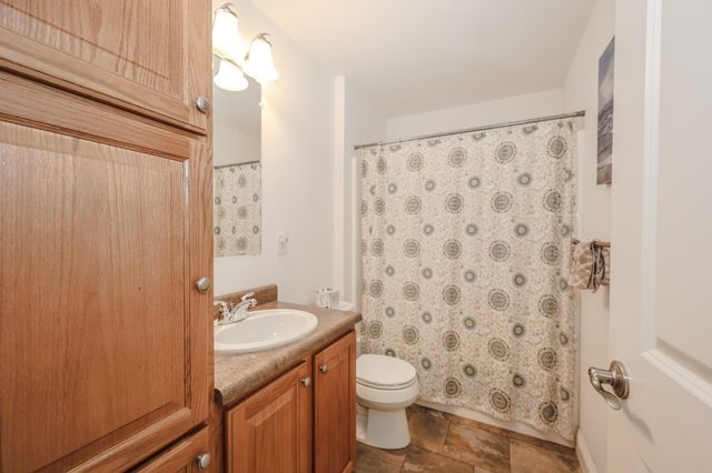 41 Farmwood Drive, Nashua, NH 03062