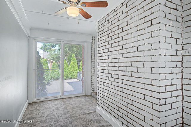 110 Brown Ave, Louisville, KY 40207