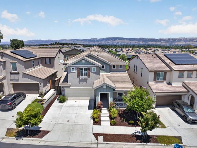 1265 Mirassou Lane, Gilroy, CA 95020