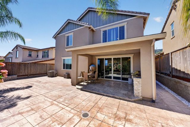 1265 Mirassou Lane, Gilroy, CA 95020