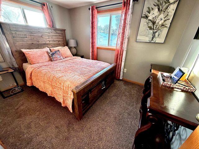 18203 Empire Trail, Farmington, MN 55024