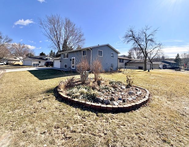 18203 Empire Trail, Farmington, MN 55024