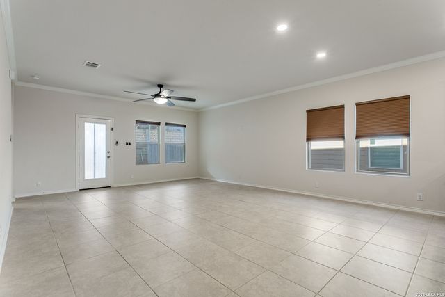12445 Vista Rim, San Antonio, TX 78233