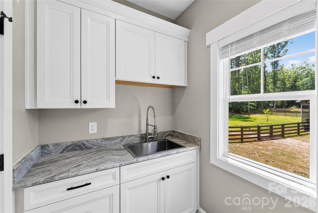 5005 Oconee Drive, Stanley, NC 28164
