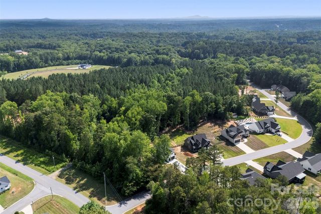 5005 Oconee Drive, Stanley, NC 28164