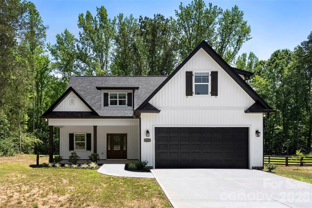 5005 Oconee Drive, Stanley, NC 28164